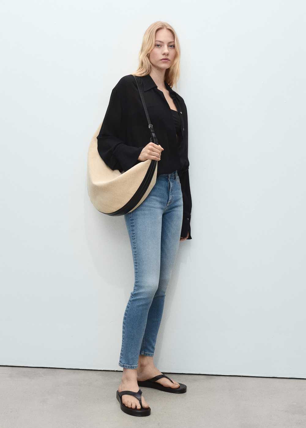 Джинсы-скинни со средней талией