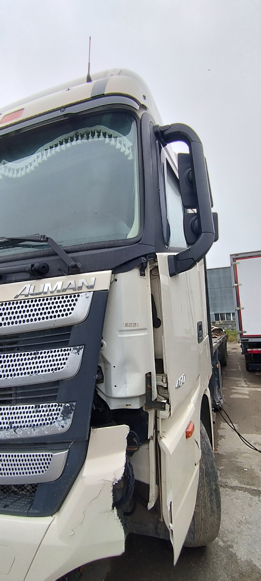 Foton AUMAN 4x2 Седельный тягач EST A 1846 AMT (Дизельный, 11,8 л, АТ, 470 л.с.)