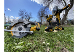 Бесщёточный импульсный шуруповерт Dewalt 18 В XR DCF850N-XJ