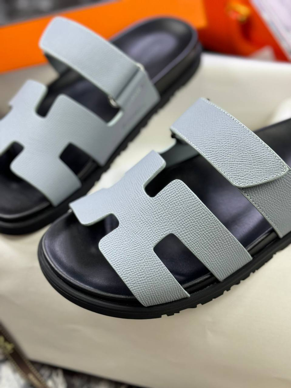 Шлепанцы Hermes