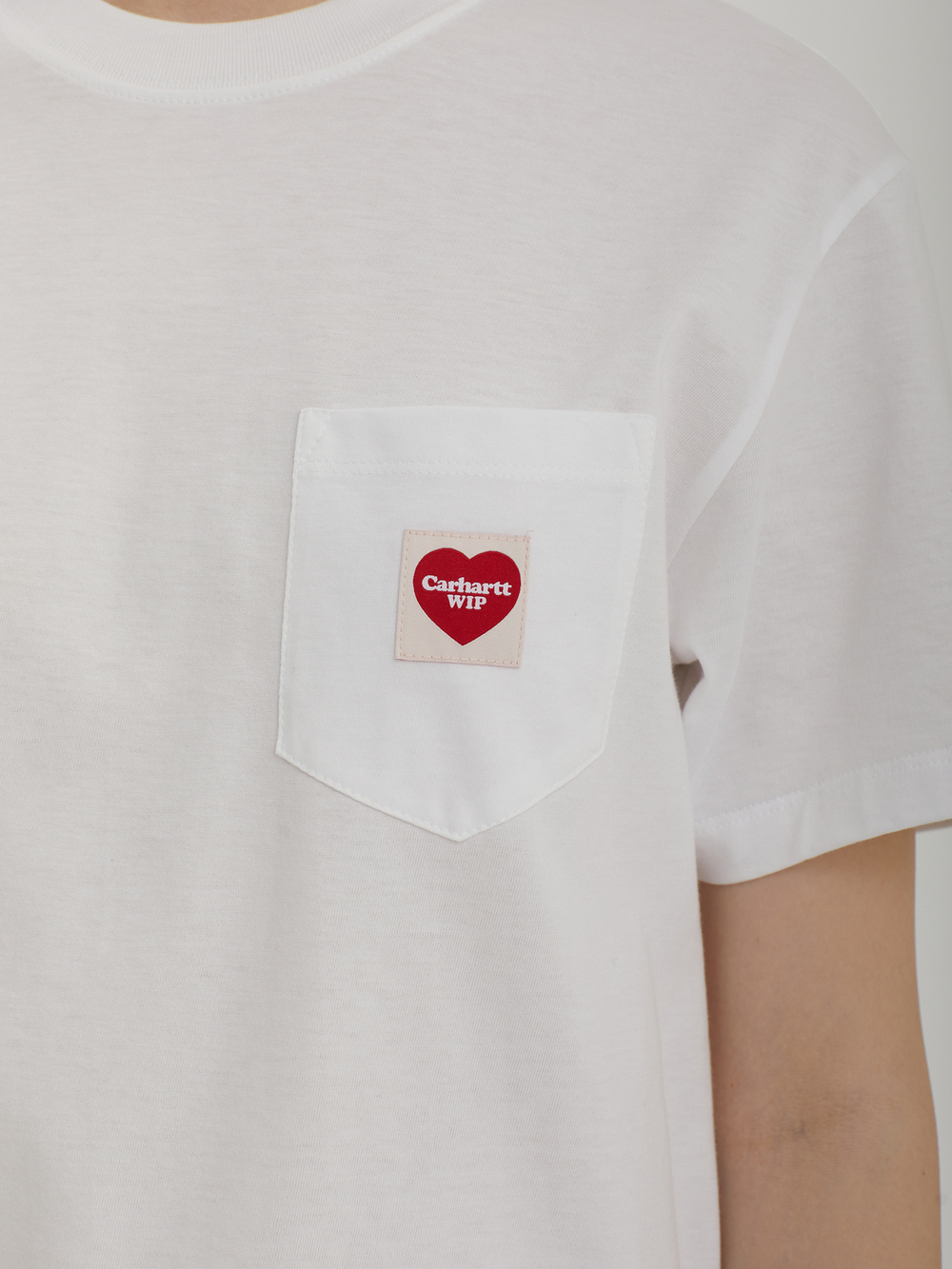 Женская Футболка Pocket Heart