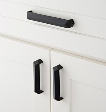 Ручка скоба Rejuvenation Blake