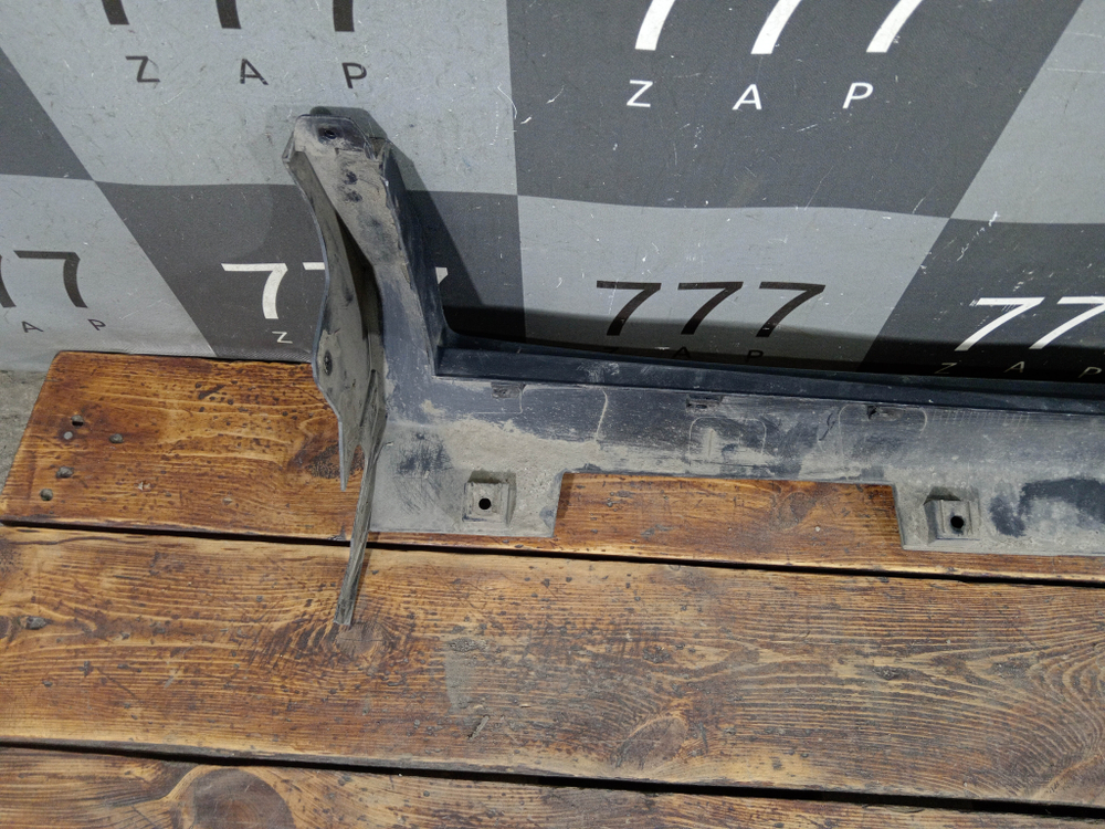 Подножка порога левого Geely Coolray 19-нв Б/У Оригинал 6073139400