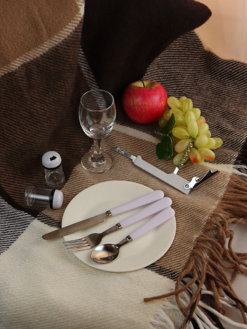 HOLYDAY BASKET Набор для пикника с термосумкой на 4 персоны