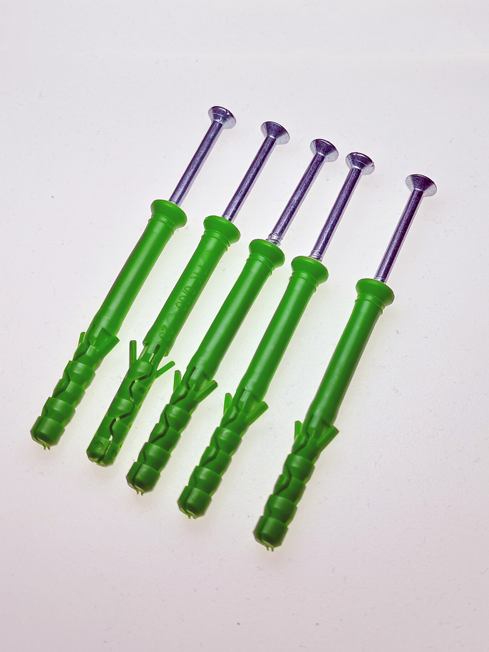 6х60 Дюбель (УСЫ) с шурупом потай (20 шт)