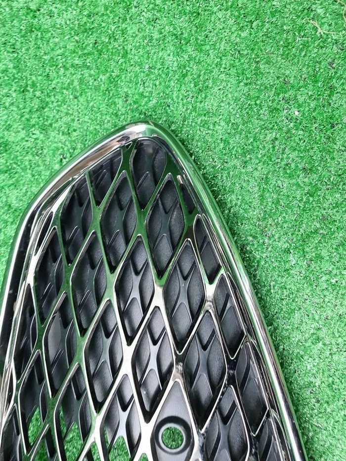 Решетка радиатора Genesis G90 2 (2021-н.в.)