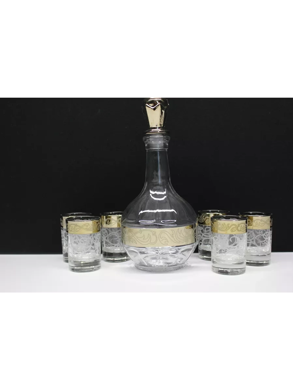 Набор графин и 6 стопок