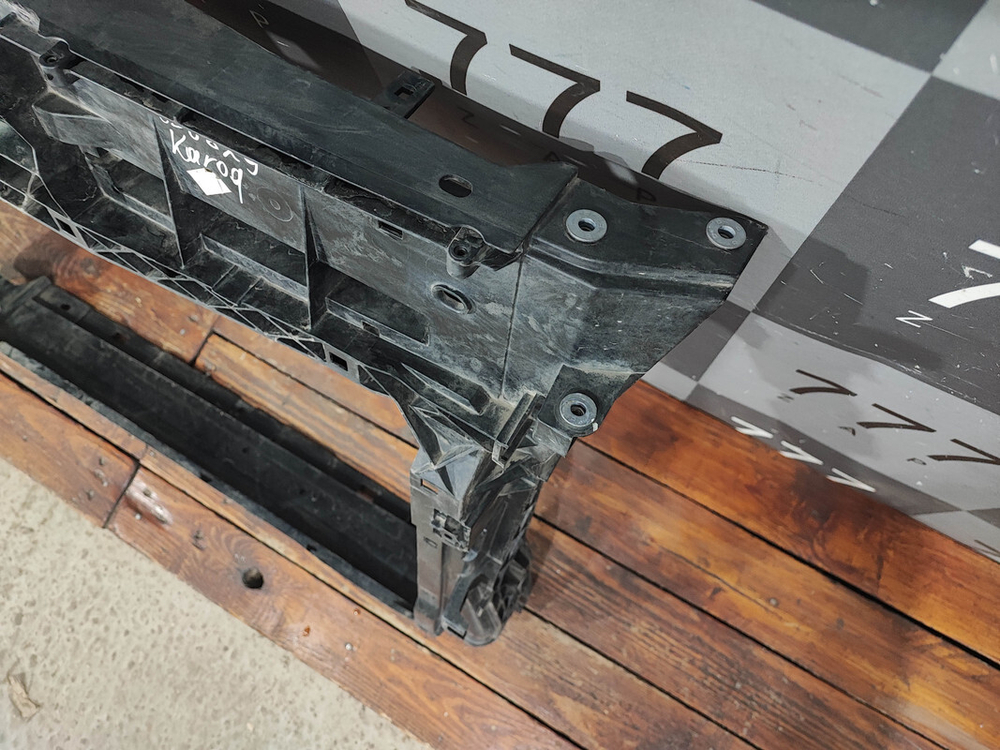 Панель передняя Skoda Karoq 17-нв Б/У Оригинал 57R805588A