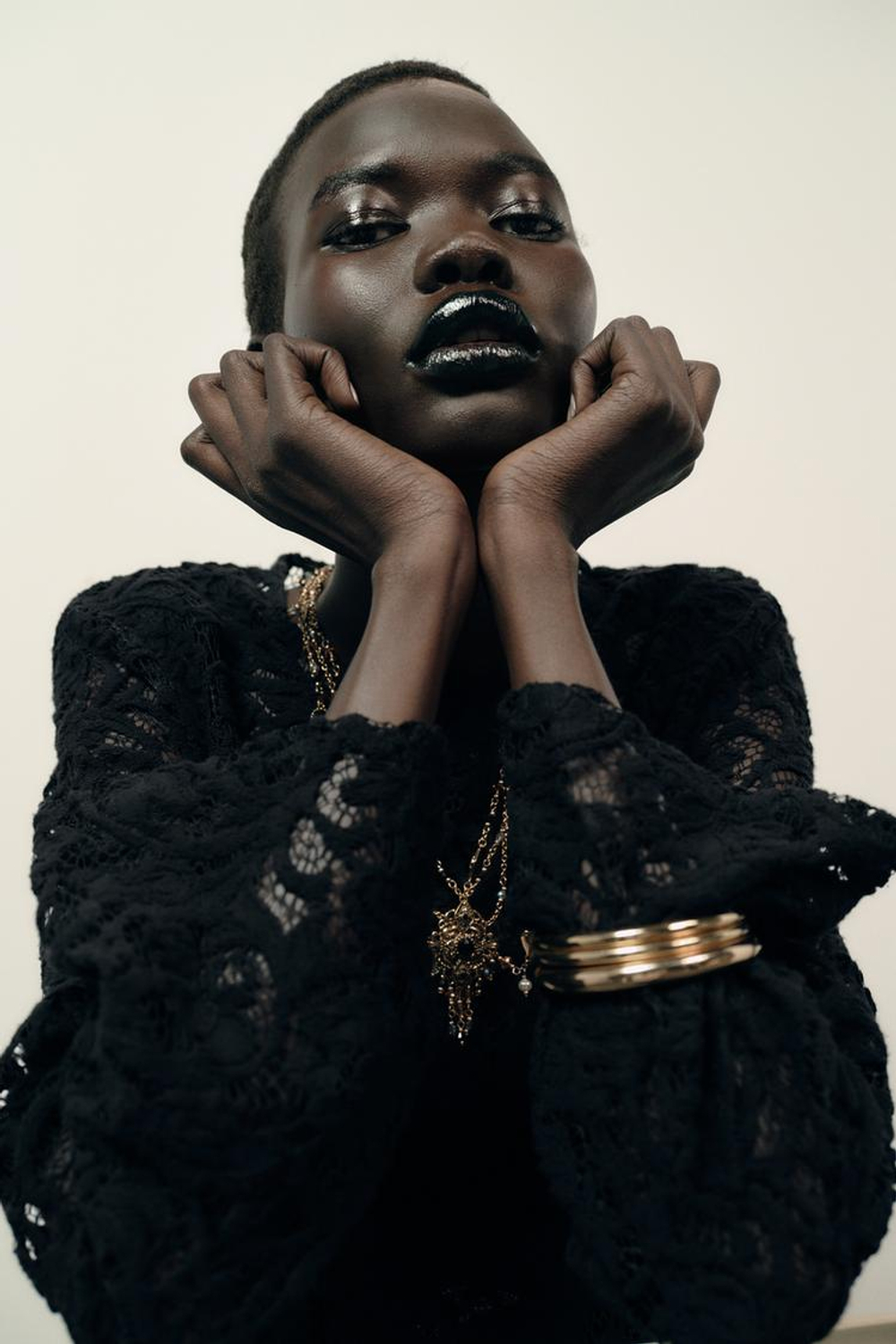 ZARA КРУЖЕВНОЙ ТОП С ПОДПЛЕЧНИКАМИ, ЧЕРНЫЙ