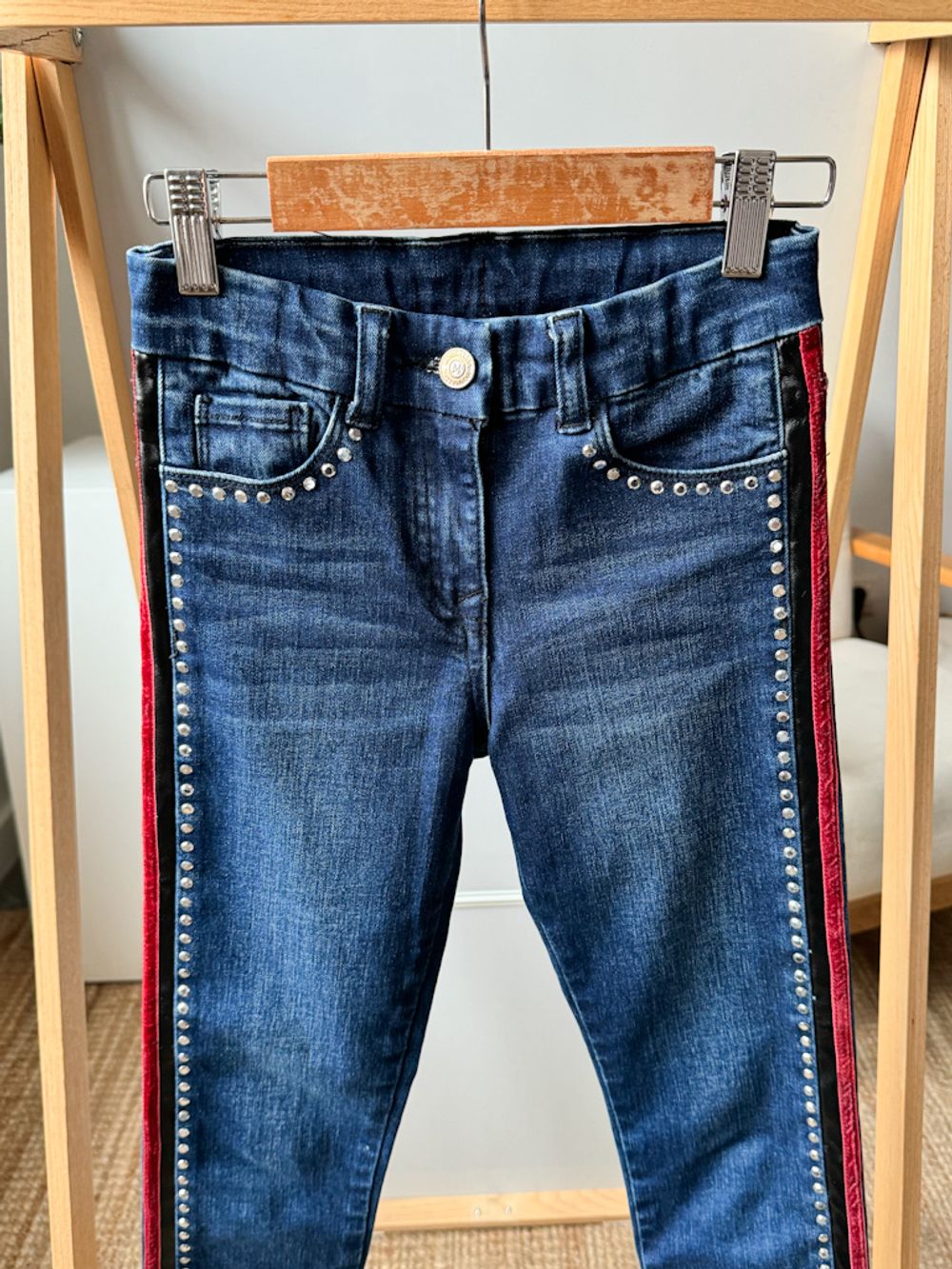 Новые джинсы Monnalisa, 116