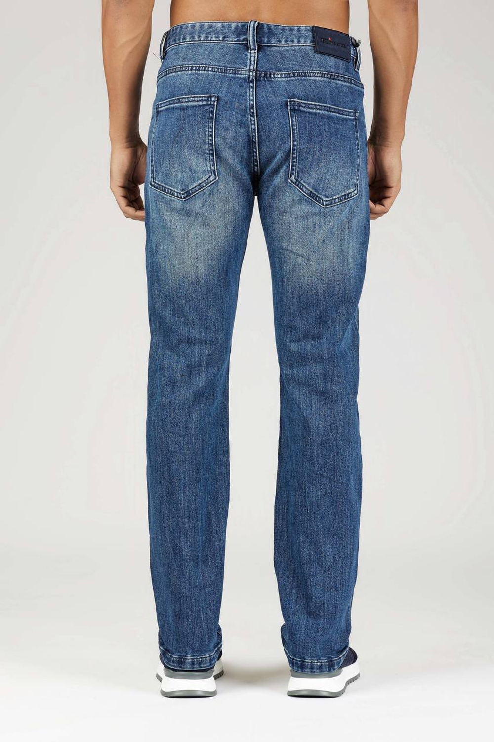 Джинсы Kiton