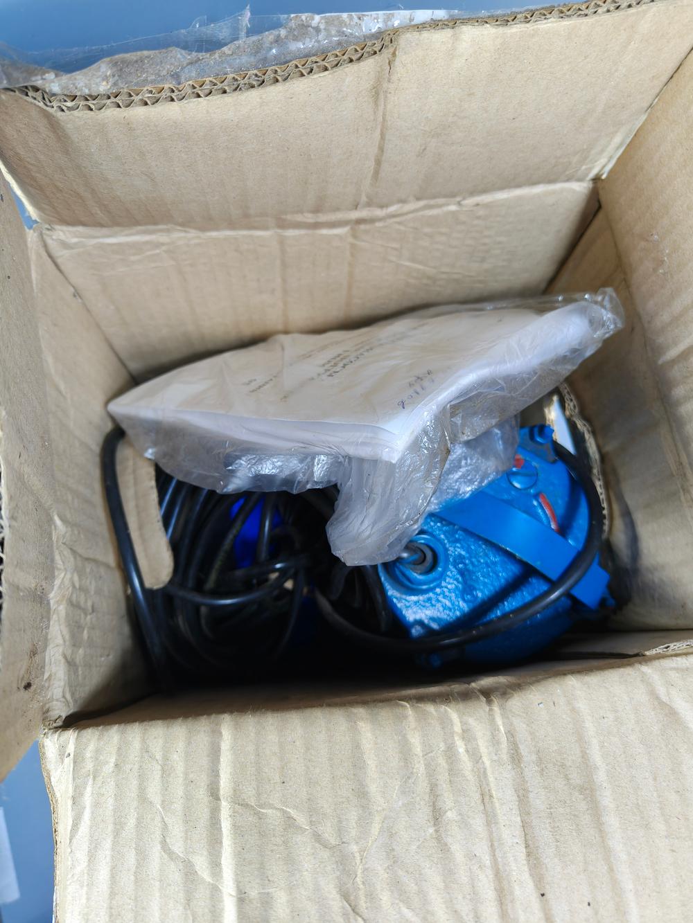 Насос дренажный ГНОМ 10-6