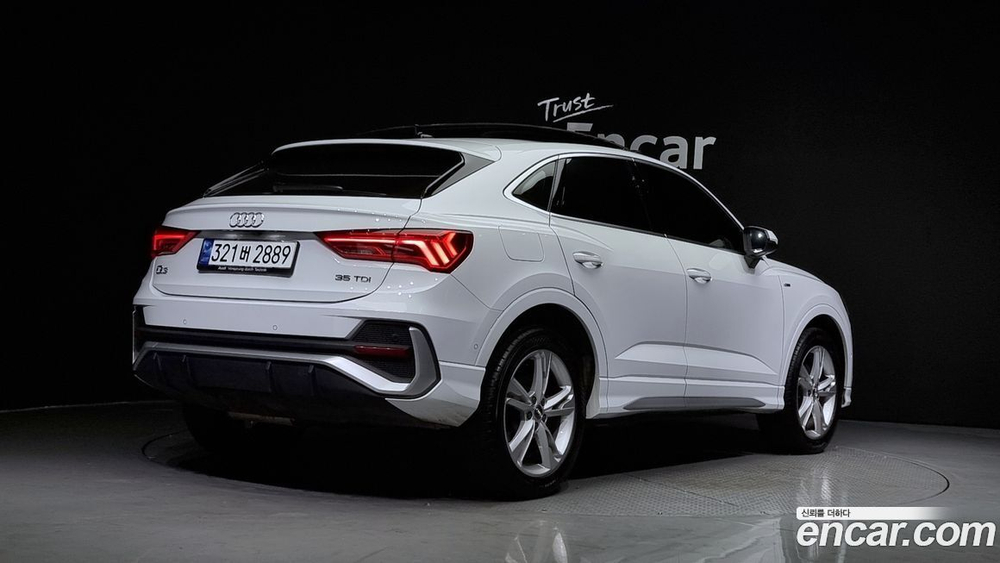 Audi Q3 (F3) 35 TDI Premium Sportback (09.2020)