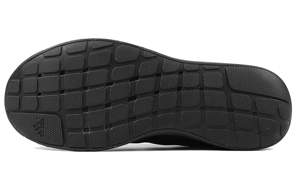 Кроссовки Adidas Coreracer