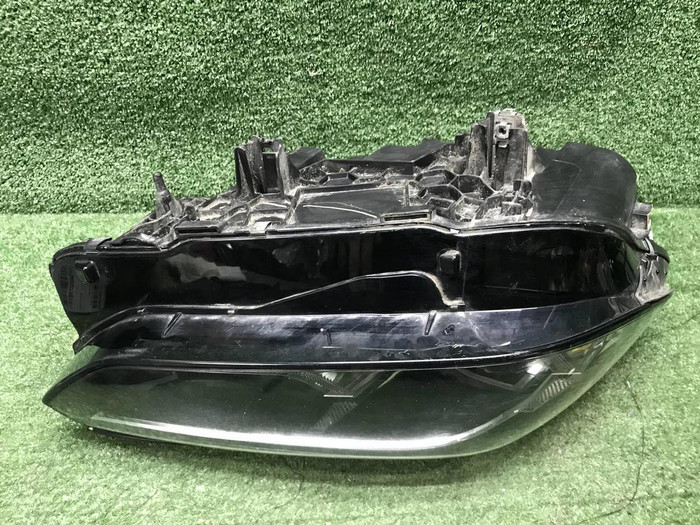 Фара правая BMW X3 G01 (2021-2024) LED