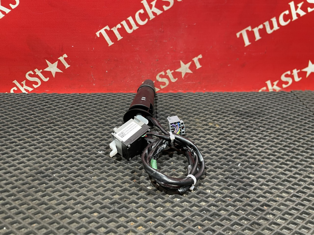 Переключатель подрулевой левый 2024г