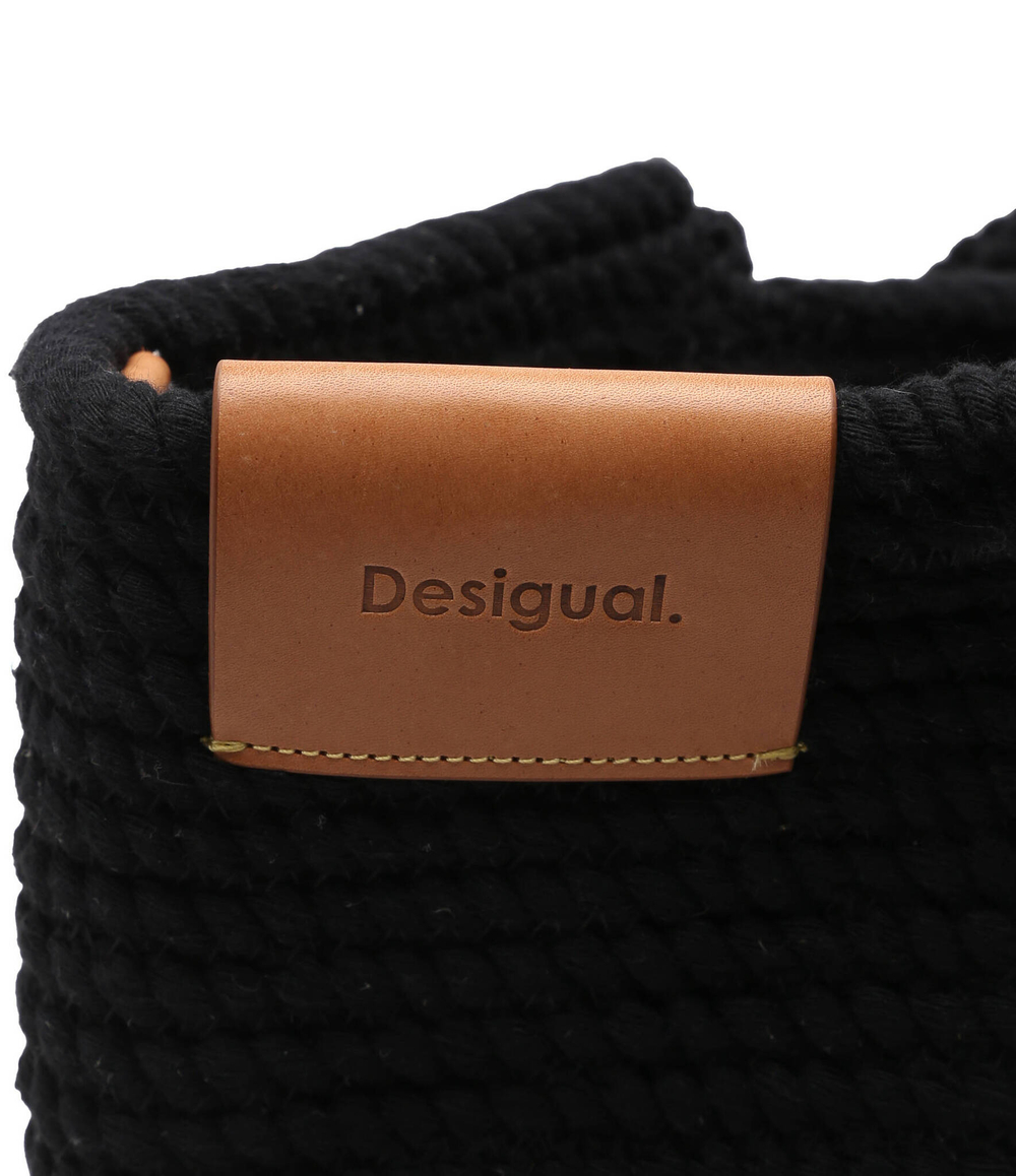 Сумка через плечо Desigual - черный(24SAXO05)