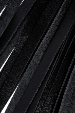 Плеть Pecado BDSM, красная рукоять, чёрные хлысты, натуральная кожа