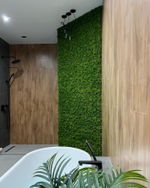 Вертикальное озеленение искусственным мхом