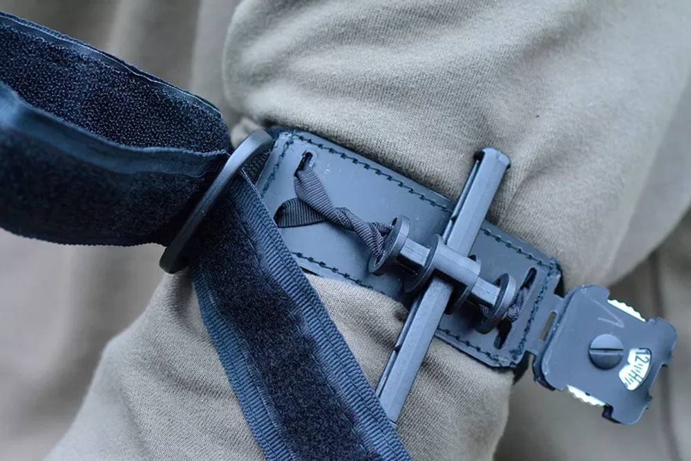 Жгут кровоостанавливающий Медплант ЖК-01 с лентой для фиксации времени вид 1 турникетный