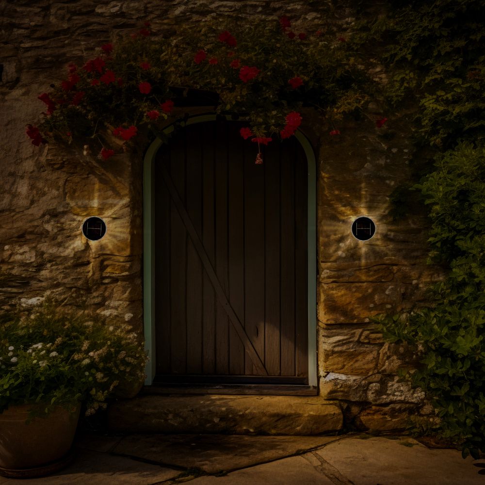 USL-F-157-PT060 RADIATE Cветильник настенный на солнечной батарее. 6 светодиодов. Белый свет. 1xАА Ni-Mh аккумулятор в-к. IP44. TM Uniel