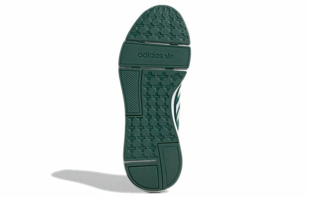 Кроссовки Adidas Originals Swift Run 22