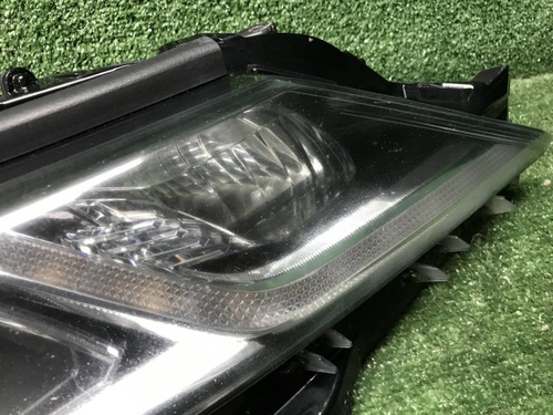Фара правая Toyota Camry xv70 (2017-н.в.) LED