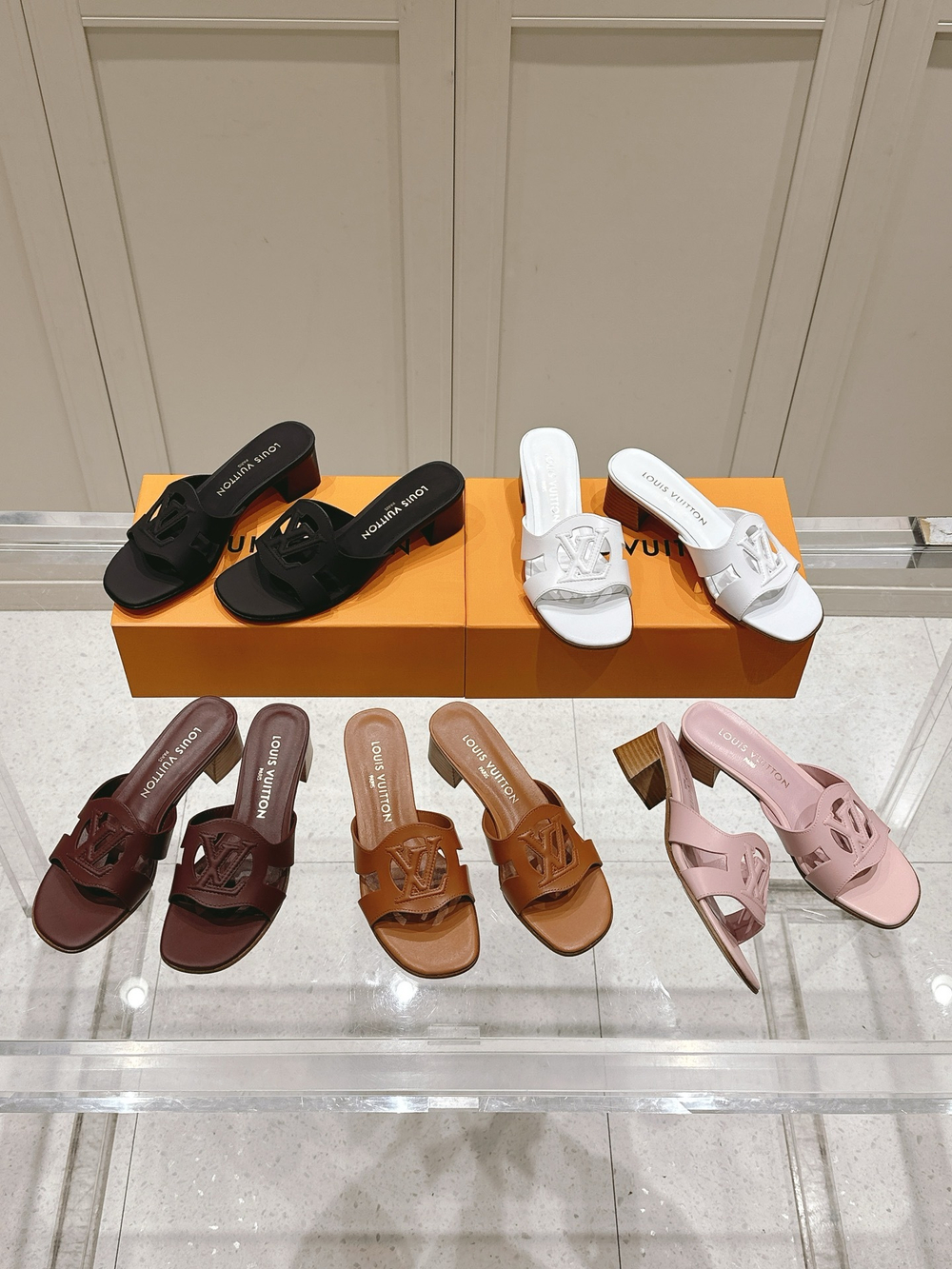 Louis Vuitton Isola Mule