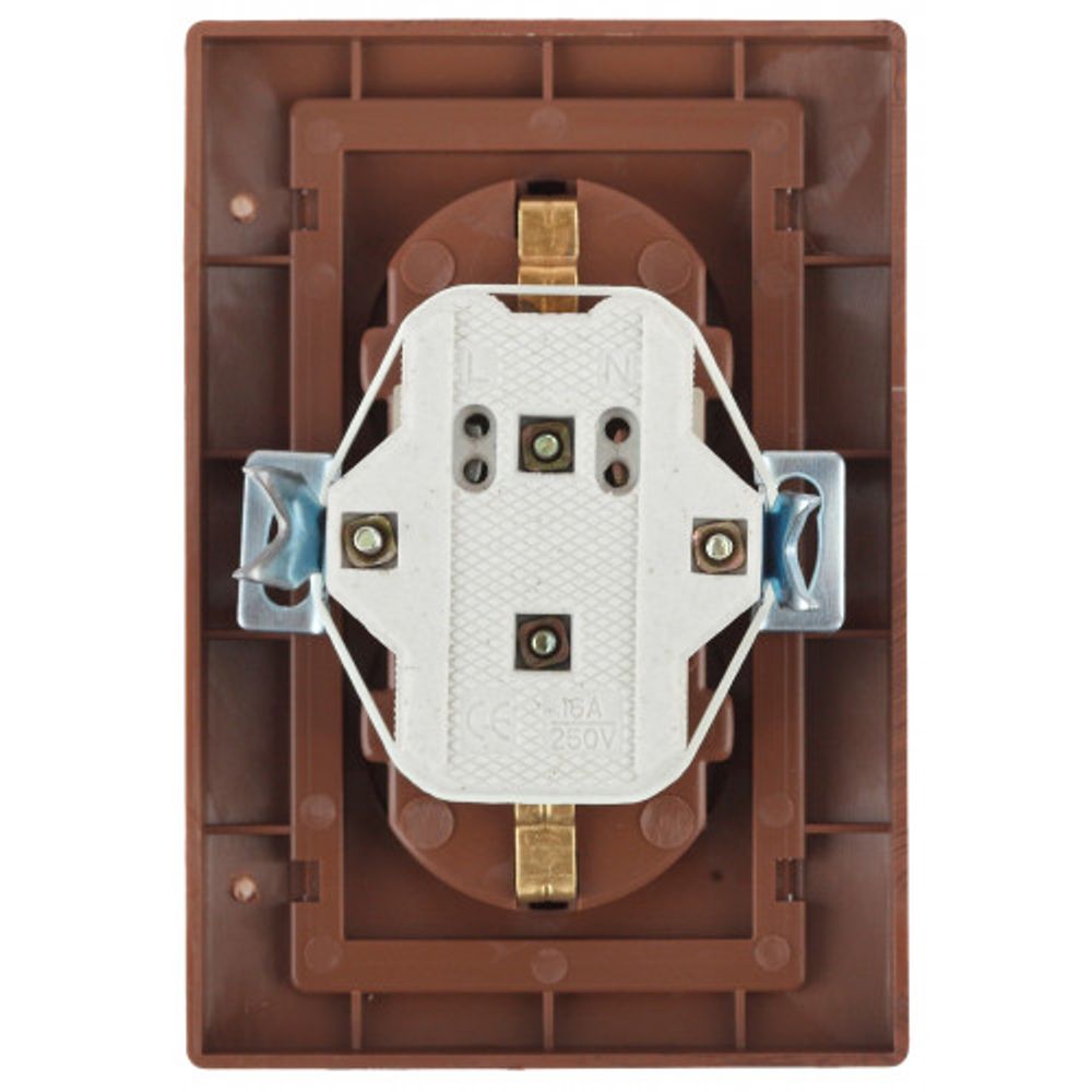 Розетка Intro Plano 1-205-10 с заземлением двойная 2X2P+E Schuko 16А-250В IP20 СУ венге