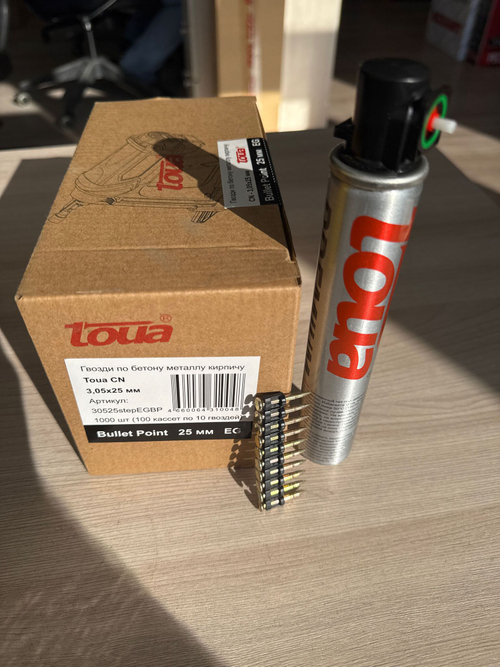 Усиленные гвозди, комплект с гвоздезабивным баллоном TOUA ,25 мм, кованые, 1000 шт, по бетону, металлу и кирпичу