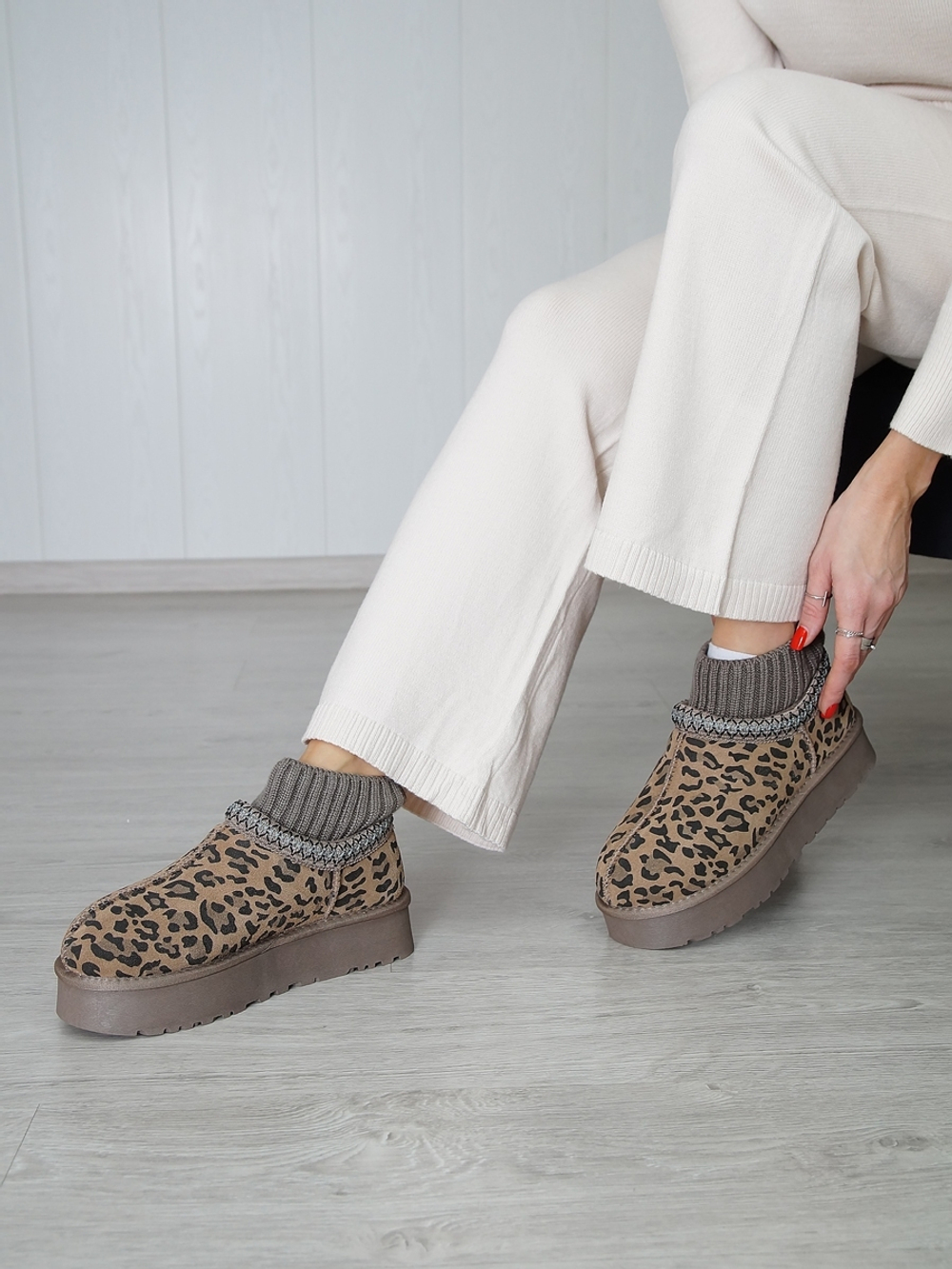 Угги женские зимние