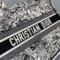 Christian Dior Book Tote 36 cm