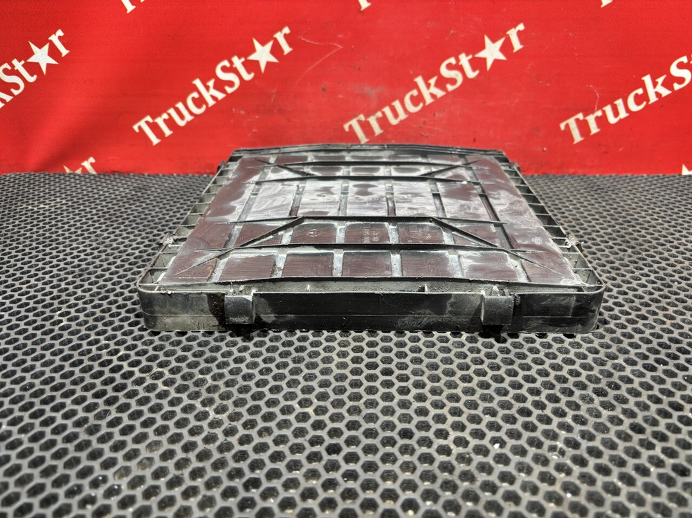 Крышка электроразъемов