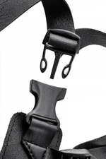 Телесный фаллопротез на черных ремнях Conall - 15 см. (Цвет: телесный)