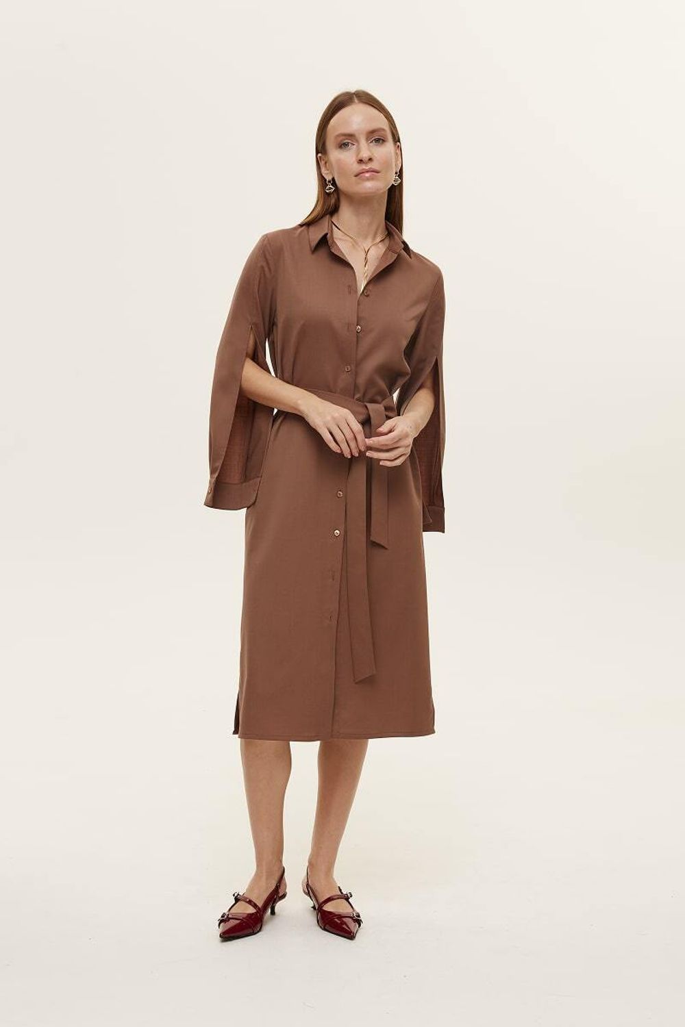 Платье Леон с разрезом на рукавах ( Размер 42)