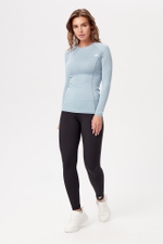 Лонгслив с длинным рукавом и карманами