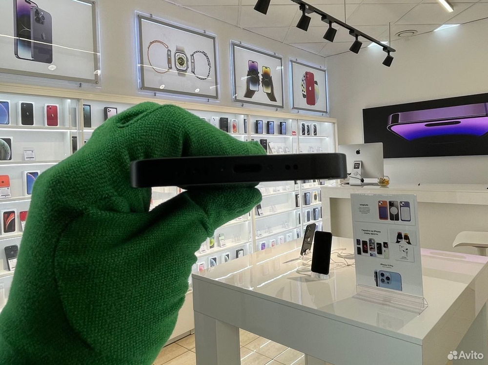 iPhone 13, 128 ГБ б/у