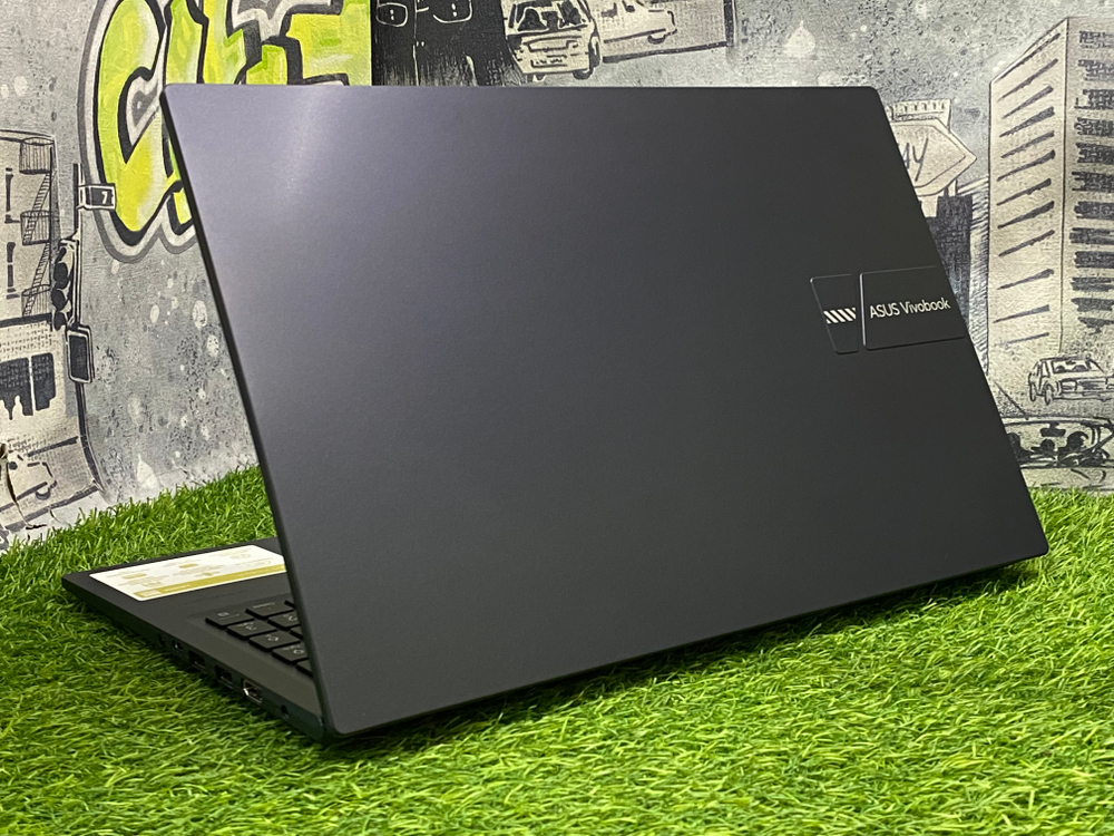 Ноутбук Asus 15' R7 5825U/40GB/1TB/ Vivobook 15[M1502YA-BQ579]/Windows 11