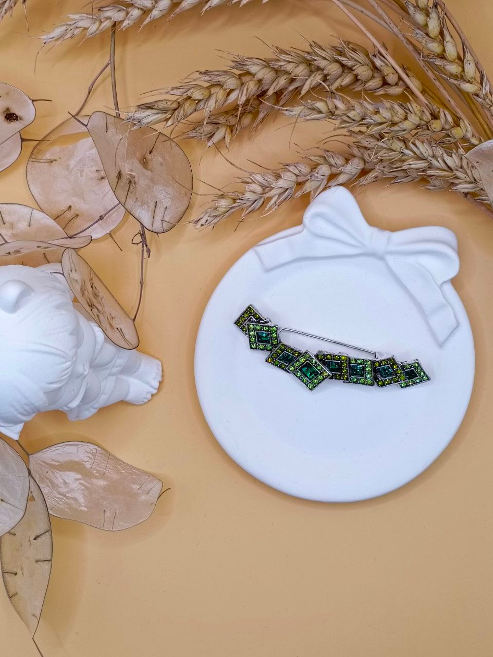 Брошь "Фигурная композиция"