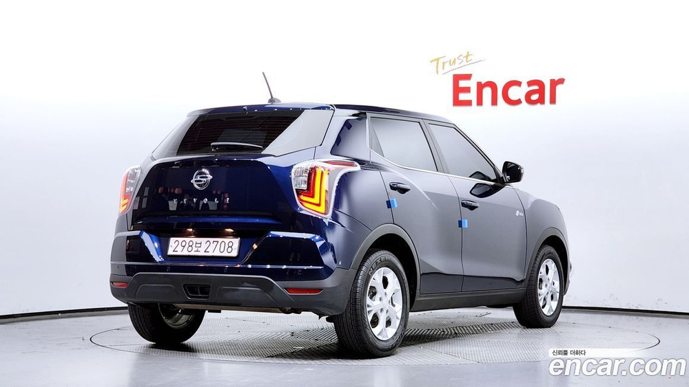 KG Mobility (Ssangyong) Very New Tivoli Бензин 1.5 2WD (12.2020)
