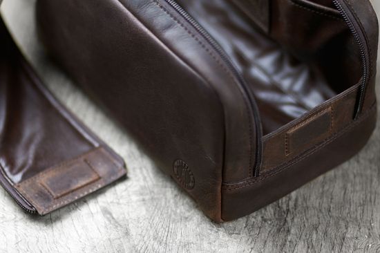 Несессер KLONDIKE DIGGER «Tad», натуральная кожа в темно-коричневом цвете, 25 x 17 x 15 см