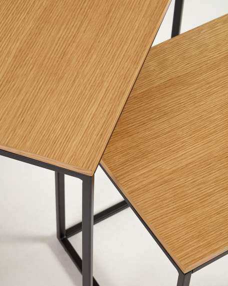 Yoana Набор из 2 приставных столиков из дубового шпона и черного металла