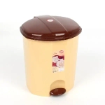 Ведро для мусора с педалью 7л (Эльфпласт) (Р)