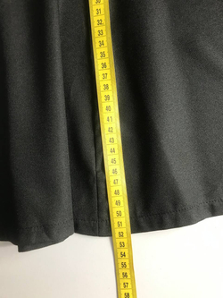 Платье приталенное, маркировка S, визуально 44 размер