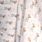 Лисичка с десертом