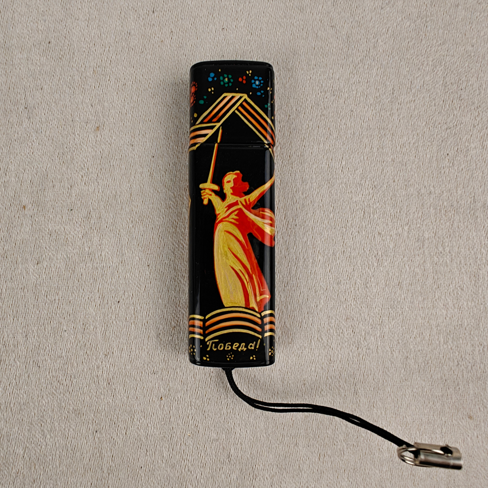 Флешка USB в футляре с ручной росписью "Победа!"