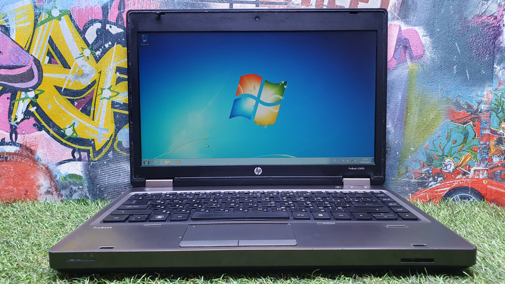 Ноутбук HP i5/10Gb