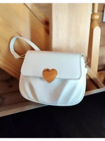 Сумка через плечо маленькая.