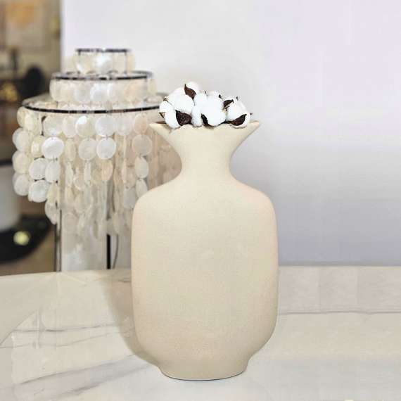 Ваза Tapered vase with flat mouth