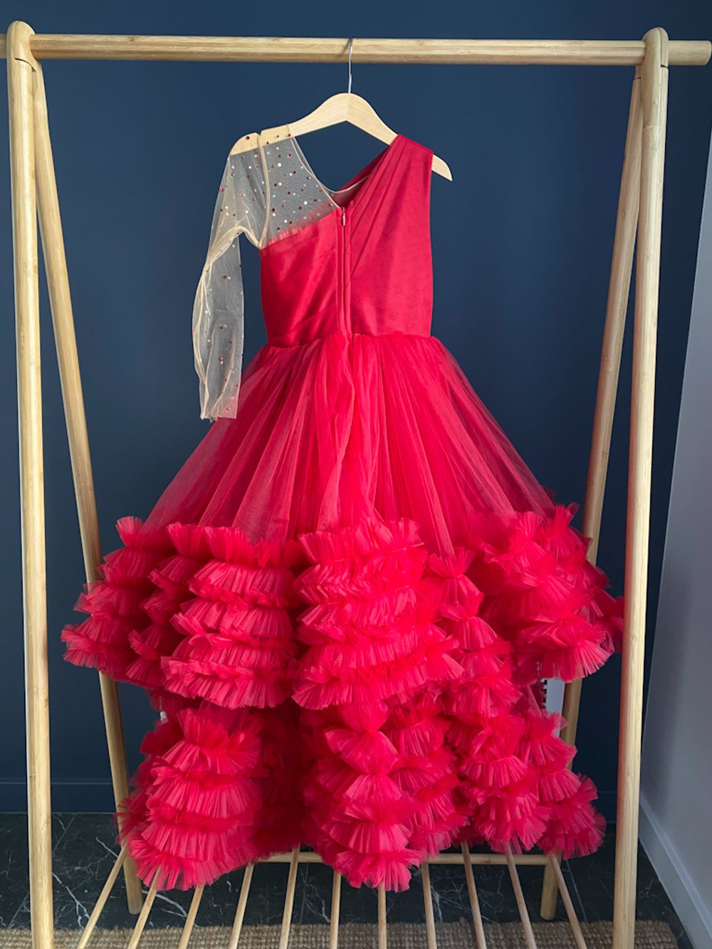 Новое платье Sasha Kim, 128